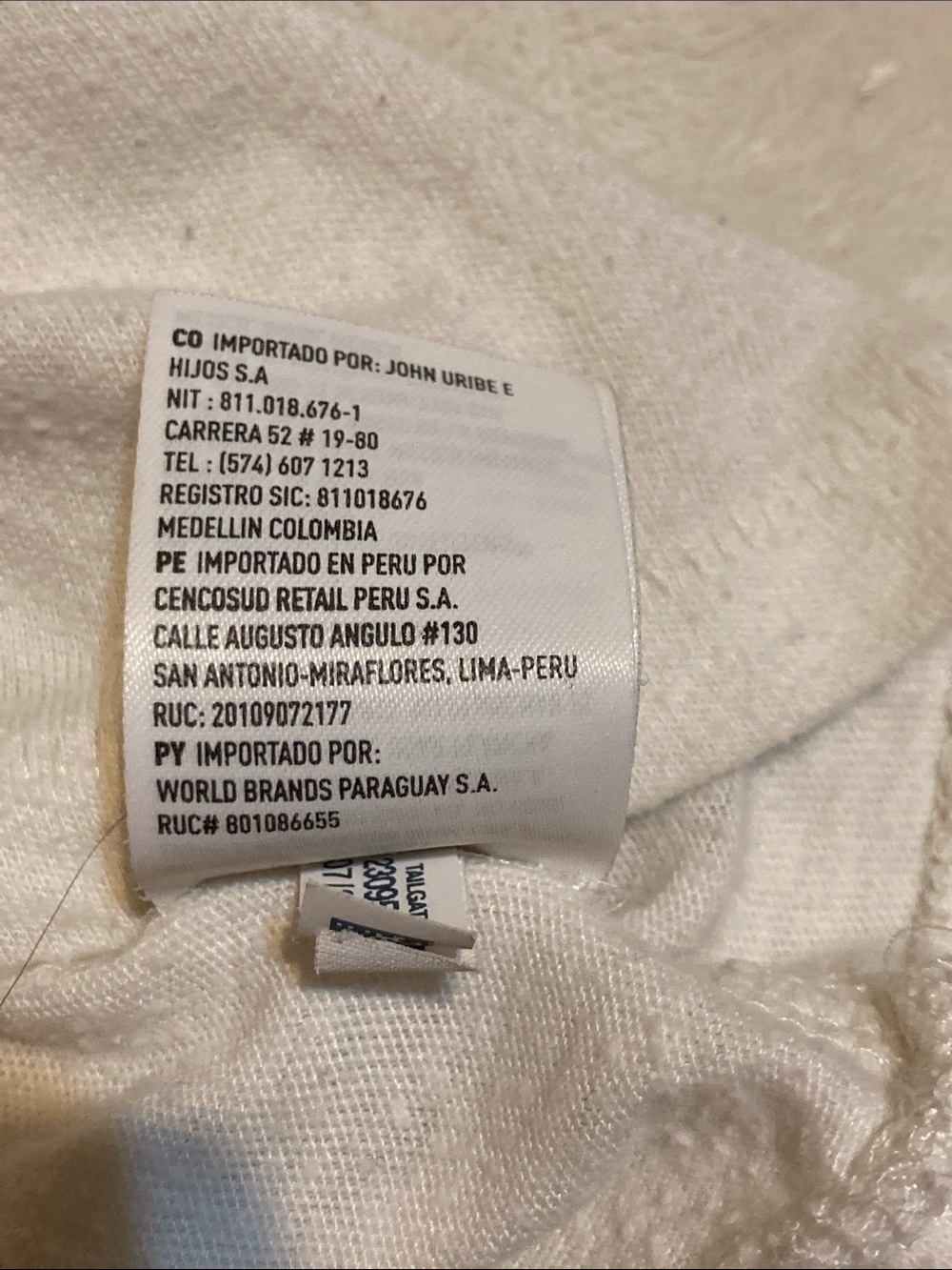 American Eagle Outfitters White Tee with Blue Logo - Picture 5 of 7